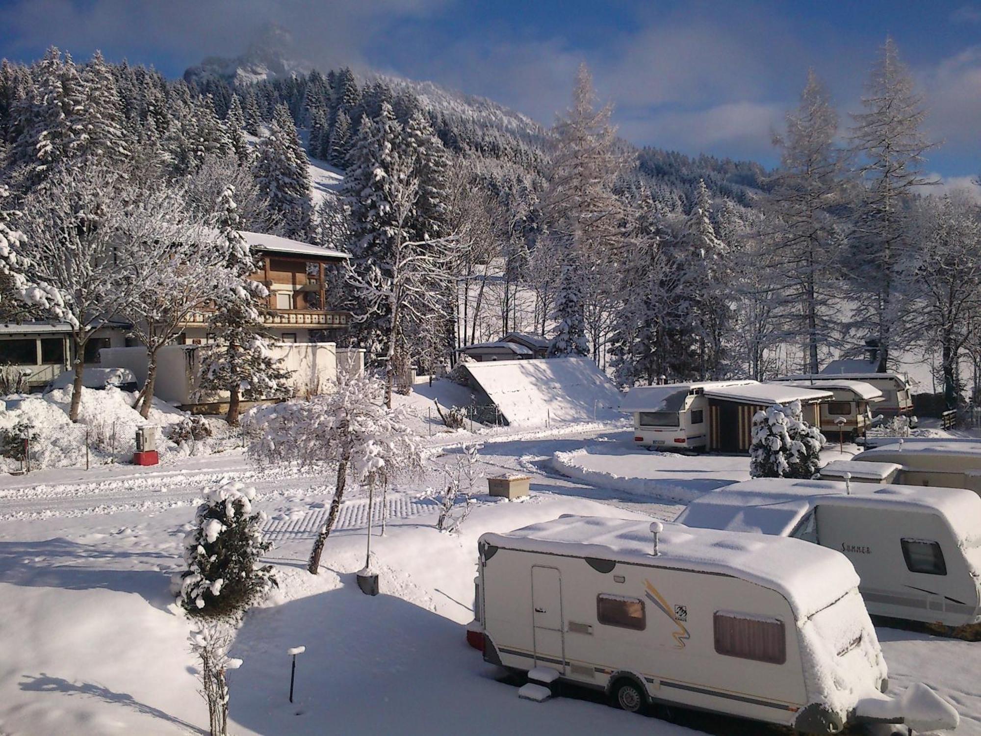 App 1 - Farbennest Mit Fruehstueck Teekueche, Sommerbergbahnen Inkl 탄하임 외부 사진